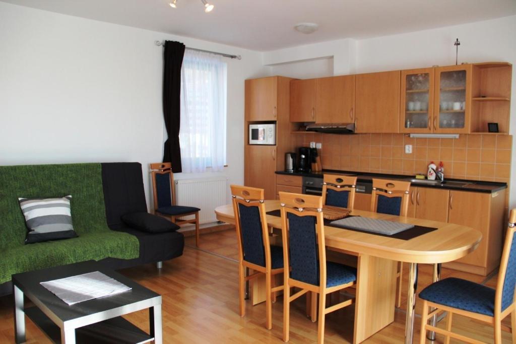 Ferienwohnung Apartman Adam Lipno nad Vltavou Zimmer foto